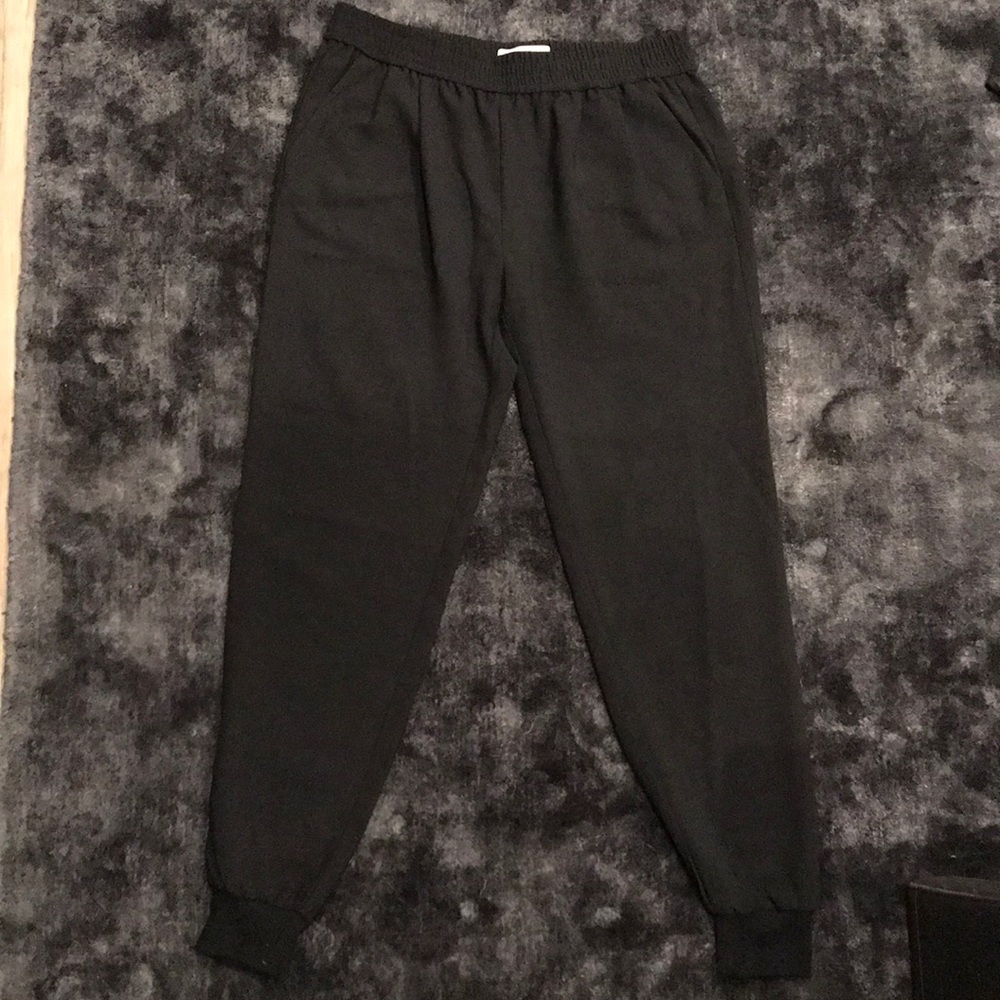Joie black pant with ankle band
